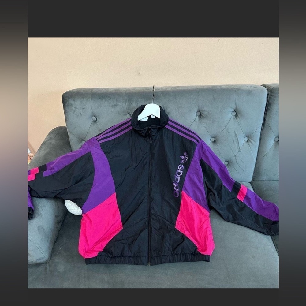 Womens size Medium Adidas Originals Linear Zip Up nylon windbreaker Jacket